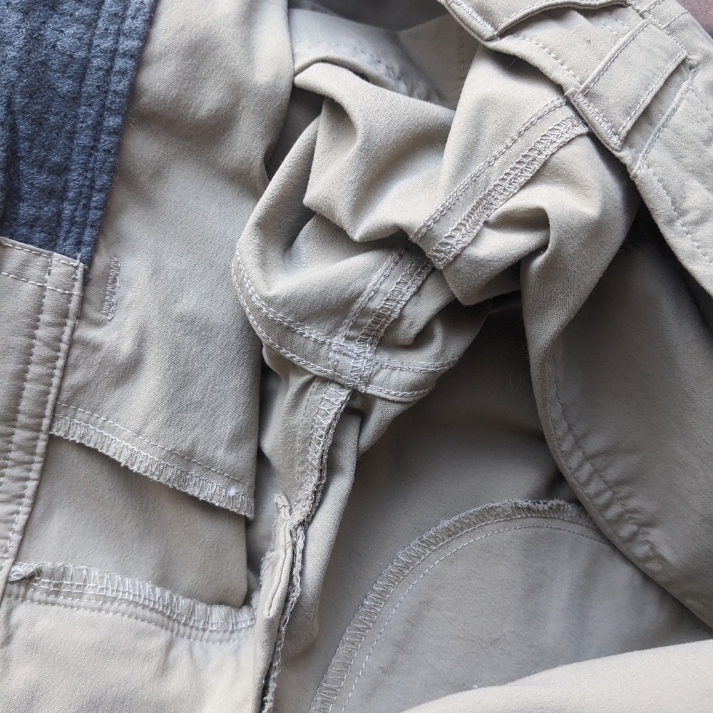 The North Face Stretch Nylon Hiking Bermuda Shorts Size 4 Khaki Tan - Picture 9 of 10
